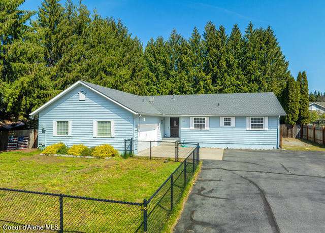 Property at 1547 E Stratford Dr, Hayden, ID 83835, 3 beds, 2.5 baths