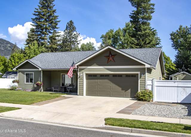 Property at 318 Huppert Ln, Sandpoint, ID 83864, 3 beds, 2 baths