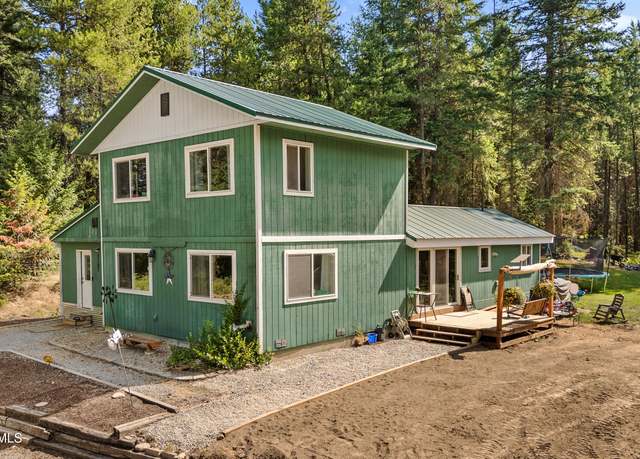 Property at 3167 S Sagle Rd, Sagle, ID 83860, 3 beds, 2.5 baths