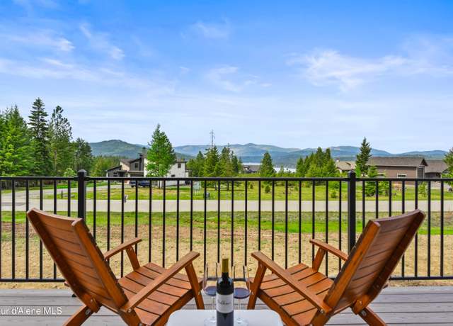 Property at 8516 S Hana Dr, Harrison, ID 83833, 4 beds, 4.5 baths