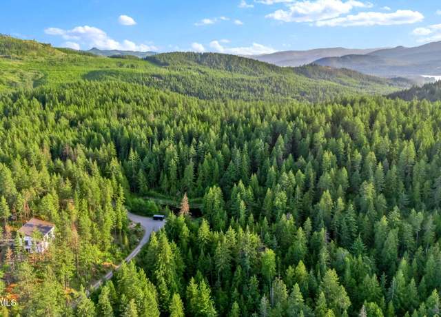 Property at 818 Delaney Dr, Sagle, ID 83860
