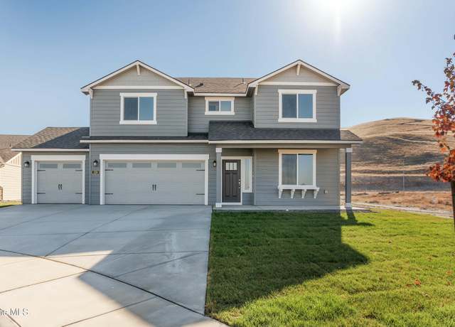 Property at 6648 W Frehley Way, Rathdrum, ID 83858, 5 beds, 3 baths