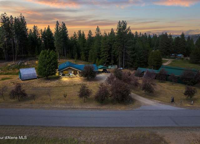 Property at 159 Frontier Vlg, Naples, ID 83847, 3 beds, 3 baths