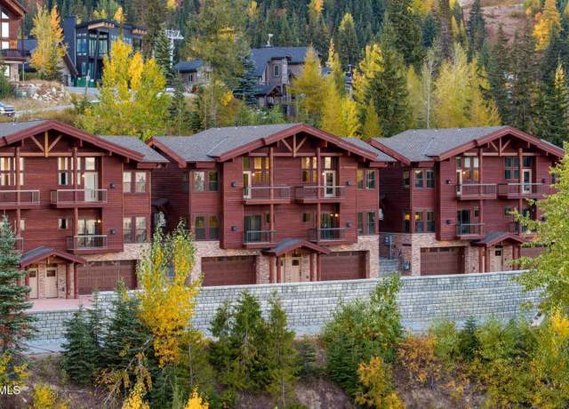 Property at 32 Olaf Ct, Sandpoint, ID 83864, 3 beds, 3.5 baths