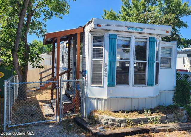 Property at 982 N Labelle Loop, Post Falls, ID 83854, 1 bed, 1 bath