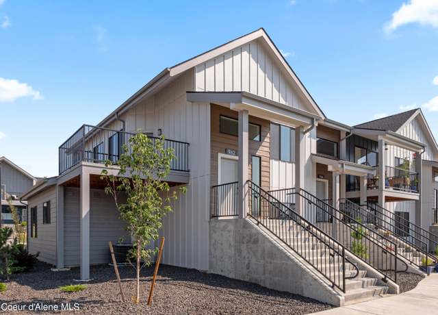 Property at 962 E Railroad Ave, Post Falls, ID 83854, 3 beds, 2.5 baths