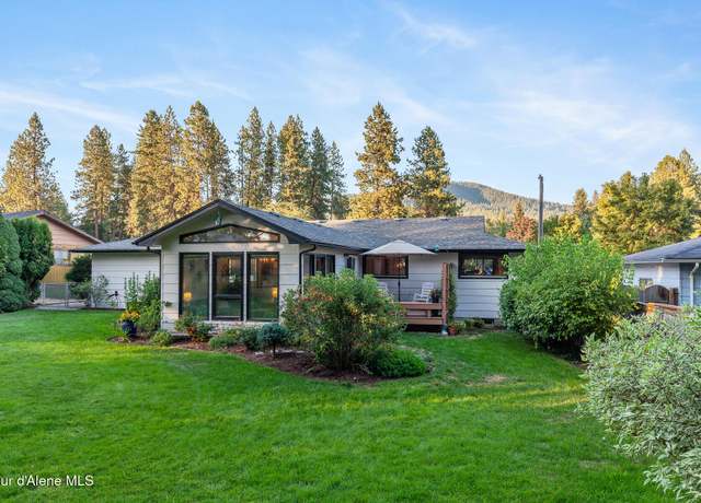 Property at 3307 W Pine Hill Dr, Coeur D'alene, ID 83815, 3 beds, 3 baths