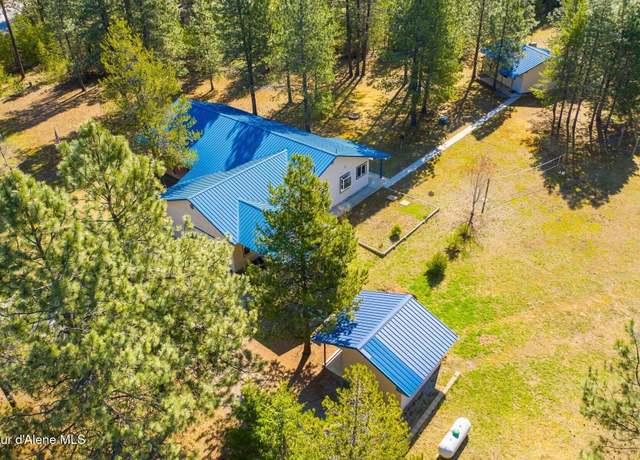 Property at 245 Jade Dr, Newport, WA 99156, 3 beds, 2.5 baths