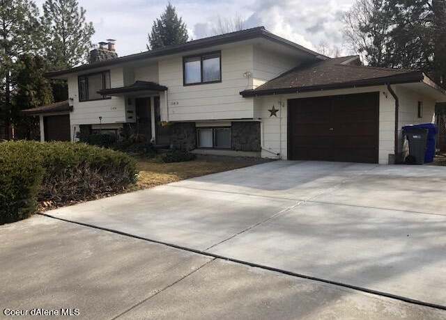 Property at 13414/ 16 E 26th Ave, Spokane Valley, WA 99216, 4 beds, 2 baths