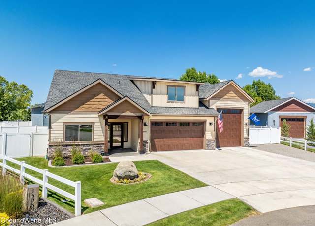 Property at 1402 W Wayward Cir, Post Falls, ID 83854, 4 beds, 3 baths