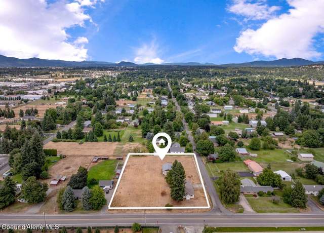 Property at 5615 N Colfax St, Dalton Gardens, ID 83815, 2 beds, 1.5 baths