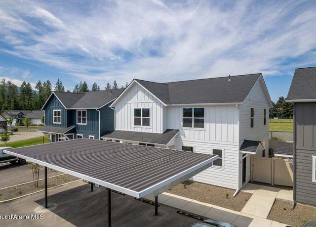 Property at 16 Potlatch Lp, Priest River, ID 83856, 3 beds, 2 baths