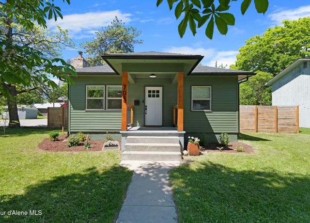 Property at 703 N Boyer Ave, Sandpoint, ID 83864, 3 beds, 2 baths