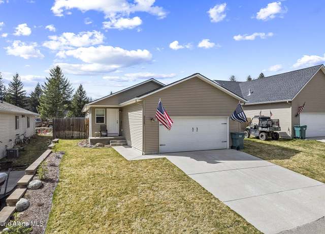 Property at 32347 10th Ave, Spirit Lake, ID 83869, 3 beds, 2 baths