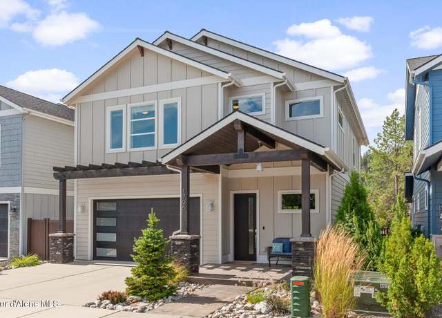 Property at 1796 W Felton Dr, Coeur D'alene, ID 83814, 3 beds, 2.5 baths