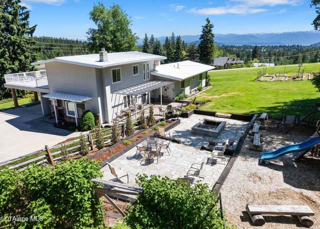 Property at 10851 W Pine St, Sandpoint, ID 83864, 5 beds, 3 baths