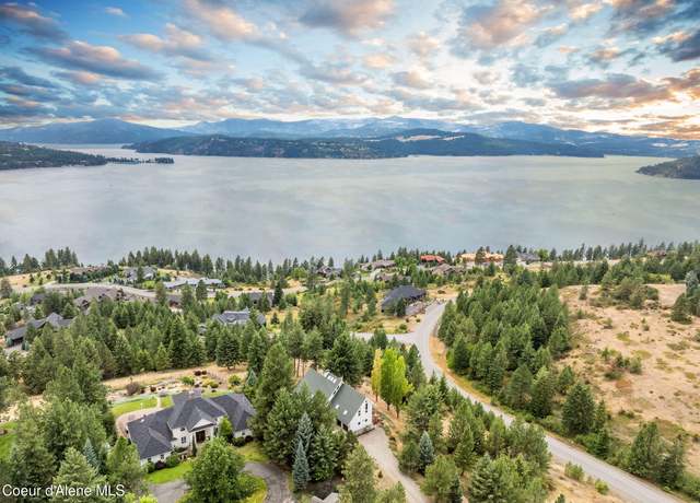 Property at 2079 S Whitetail Crossing Ct, Coeur D'alene, ID 83814, 4 beds, 3 baths