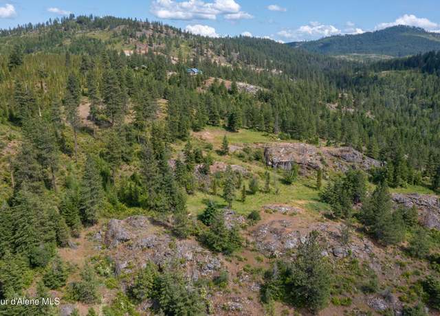 Property at 5095 Jewel Lake Rd, Sagle, ID 83860