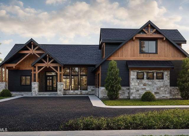 Property at 215 White Cloud Dr, Sandpoint, ID 83864, 4 beds, 3 baths
