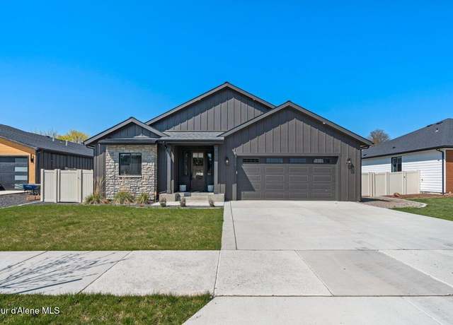 Property at 1414 E Ezra Ave, Hayden, ID 83835, 3 beds, 2.5 baths