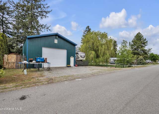 Property at 32753 N 2nd Ave, Spirit Lake, ID 83869, 3 beds, 1 bath