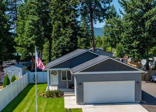 Property at 31479 N Stilson Ave, Spirit Lake, ID 83869, 3 beds, 2 baths