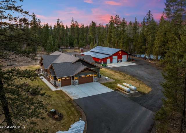 Property at 3791 W Upriver Dr, Coeur D'alene, ID 83814, 4 beds, 3 baths