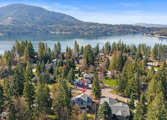 Property at 3089 E Lake Forest Dr, Hayden Lake, ID 83835, 3 beds, 2.5 baths