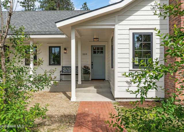 Property at 509 3rd St, Priest River, ID 83856, 3 beds, 2.5 baths