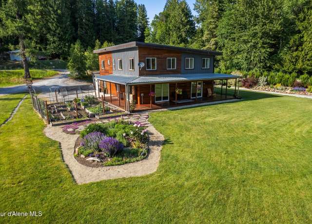 Property at 925 Lower Pack River Rd, Sandpoint, ID 83864, 3 beds, 3 baths