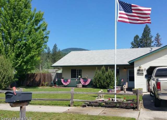 Property at 8675 W Oregon St, Rathdrum, ID 83858, 3 beds, 2 baths