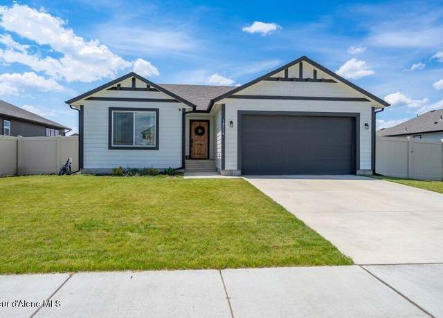 Property at 10514 N Liverpool Loop, Hayden, ID 83835, 3 beds, 2 baths