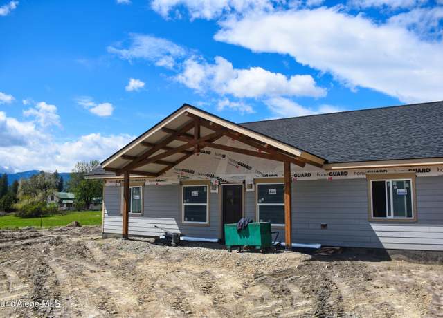 Property at 7434 Vista Dr, Bonners Ferry, ID 83805, 3 beds, 2 baths