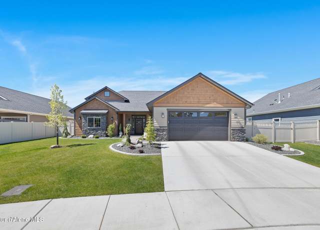 Property at 9130 N Secretariat Ln, Hayden, ID 83835, 4 beds, 3 baths