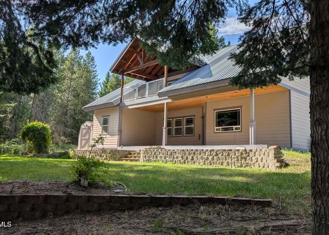 Property at 97 Leelah Ln, Bonners Ferry, ID 83805, 3 beds, 2.5 baths
