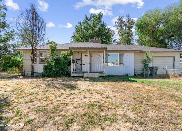 Property at 3700 E Primrose Ln, Post Falls, ID 83854, 4 beds, 1 bath