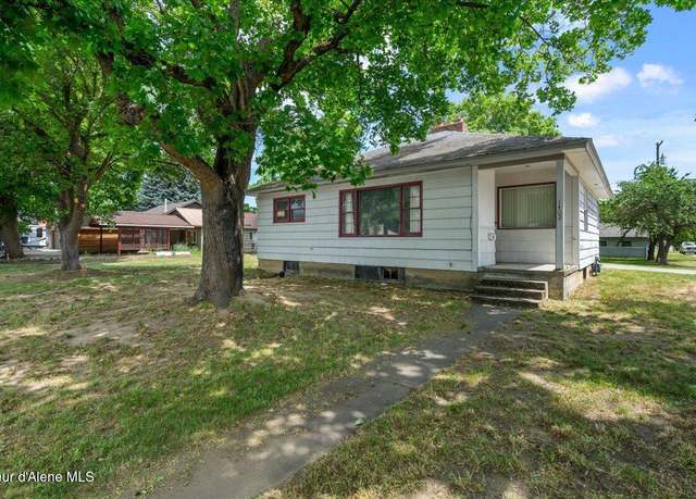 Property at 1402 N 5th St, Coeur D'alene, ID 83814, 4 beds, 2 baths