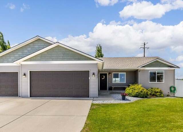 Property at 13257 N Zodiac Lp, Rathdrum, ID 83858, 3 beds, 2 baths
