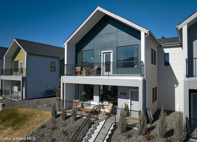 Property at 1031 E Railroad Ave, Post Falls, ID 83854, 3 beds, 3 baths