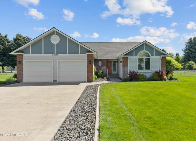 Property at 7616 N Valley Rd, Dalton Gardens, ID 83815, 4 beds, 3.5 baths