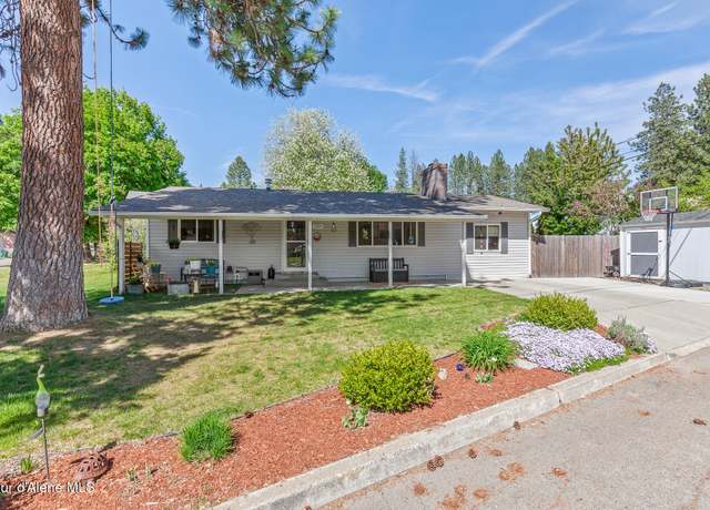 Property at 3204 N 8th St, Coeur D'alene, ID 83815, 5 beds, 2 baths