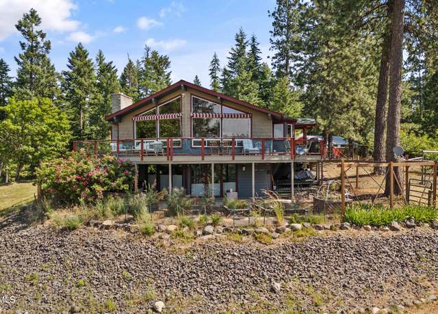 Property at 5143 W Crazy Creek Rd, Coeur D'alene, ID 83814, 3 beds, 2.5 baths