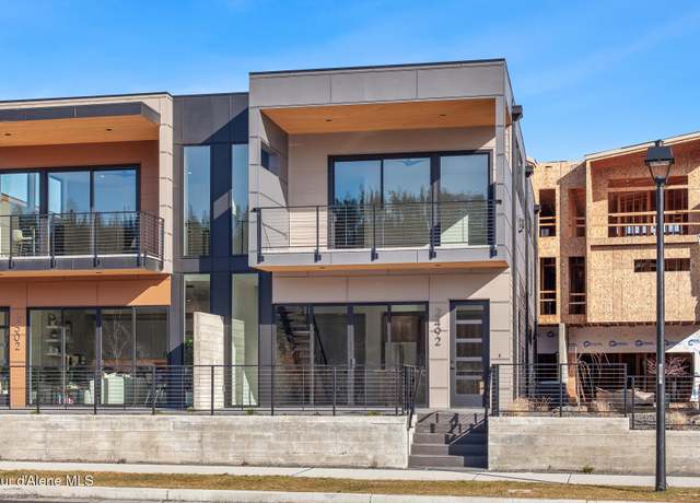 Property at 2492 N Atlas Rd, Coeur D'alene, ID 83814, 2 beds, 2.5 baths