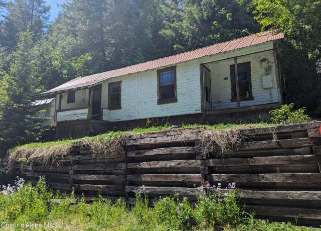 Property at 130 Faye St, Mullan, ID 83846, 2 beds, 1 bath