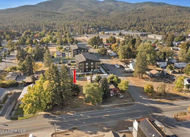 Property at 504 E 3rd Ave, Post Falls, ID 83854, 3 beds, 1 bath