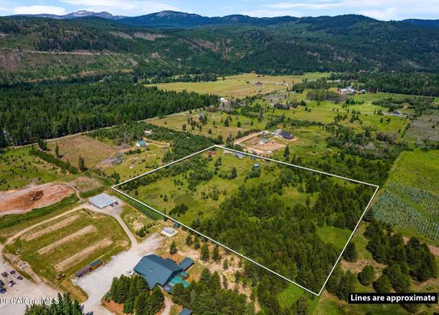 Property at 632 Cascade Ln, Naples, ID 83847