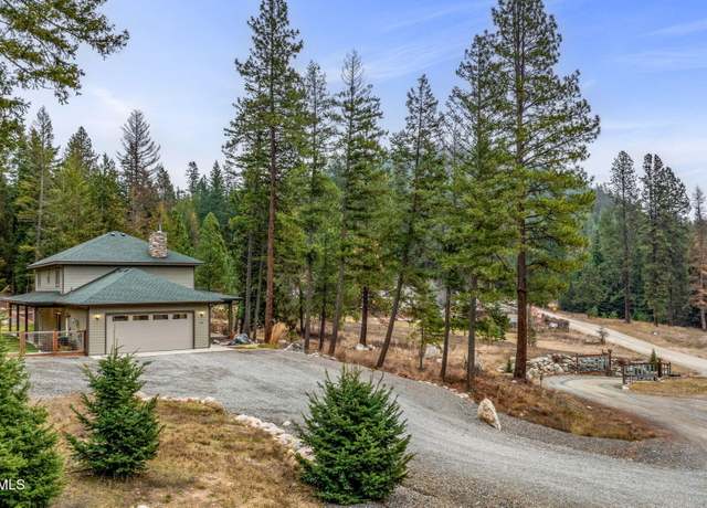 Property at 55 Moore Crk Rd, Sagle, ID 83860, 4 beds, 2.5 baths
