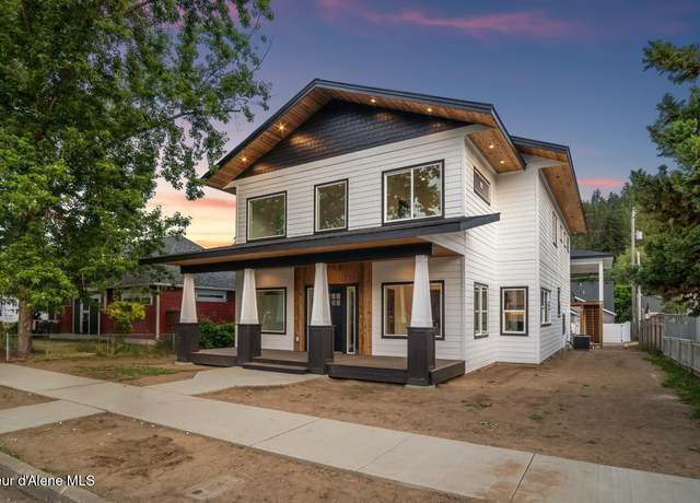 Property at 816 & 818 E Young Ave, Coeur D'alene, ID 83814, 6 beds, 3.5 baths