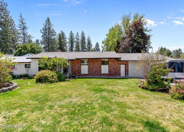 Property at 618 E 14th Ave, Post Falls, ID 83854, 4 beds, 3.5 baths