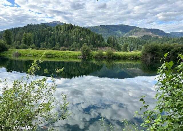 Property at 8700 Railroad Grade Rd, St. Maries, ID 83861
